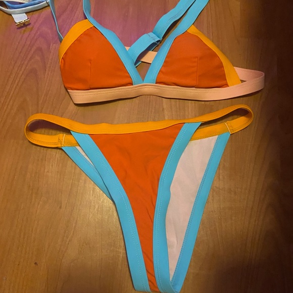 Swimsuits!! All size medium! Need them gone asap. - Picture 6 of 7